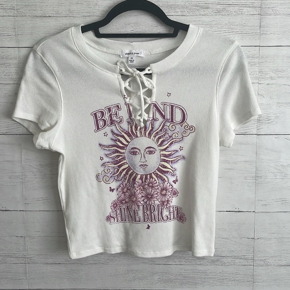 Stitch & Pine Cut Out Be Kind Sun Shine Bright Top l SIZE M - Picture 1 of 9